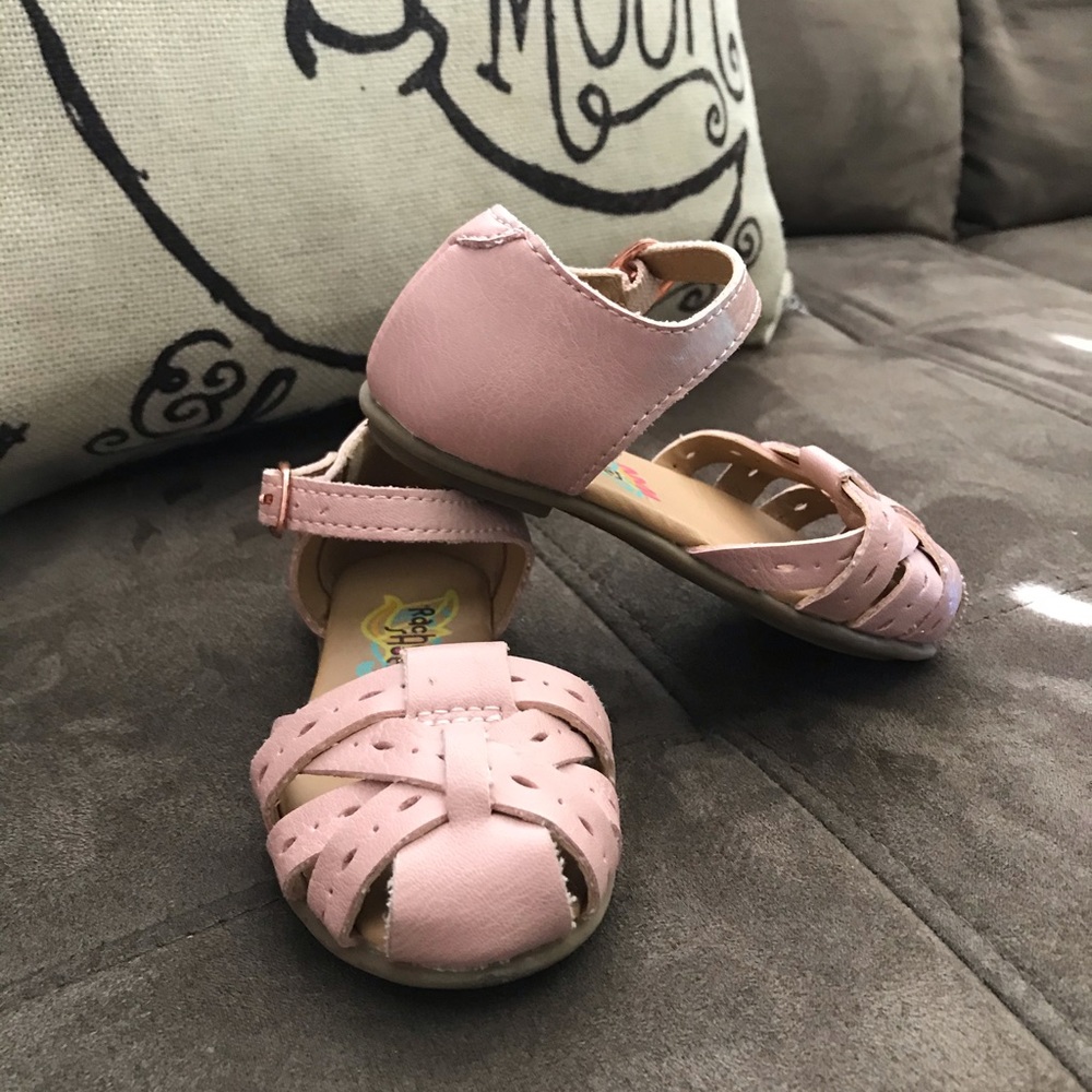 Sandals - Picture 2 of 3
